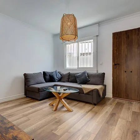 098 Traditional 2 Bed Pueblo Townhouse With Private Terrace Benalmádena
